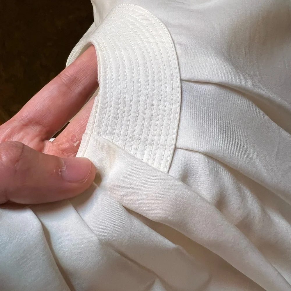 Genuine Giorgio Armani runway couture 100% silk reversible white top - Picture 15 of 15